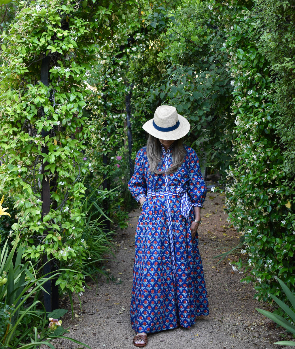 Vestido Paneles Vance Azul flores rojas