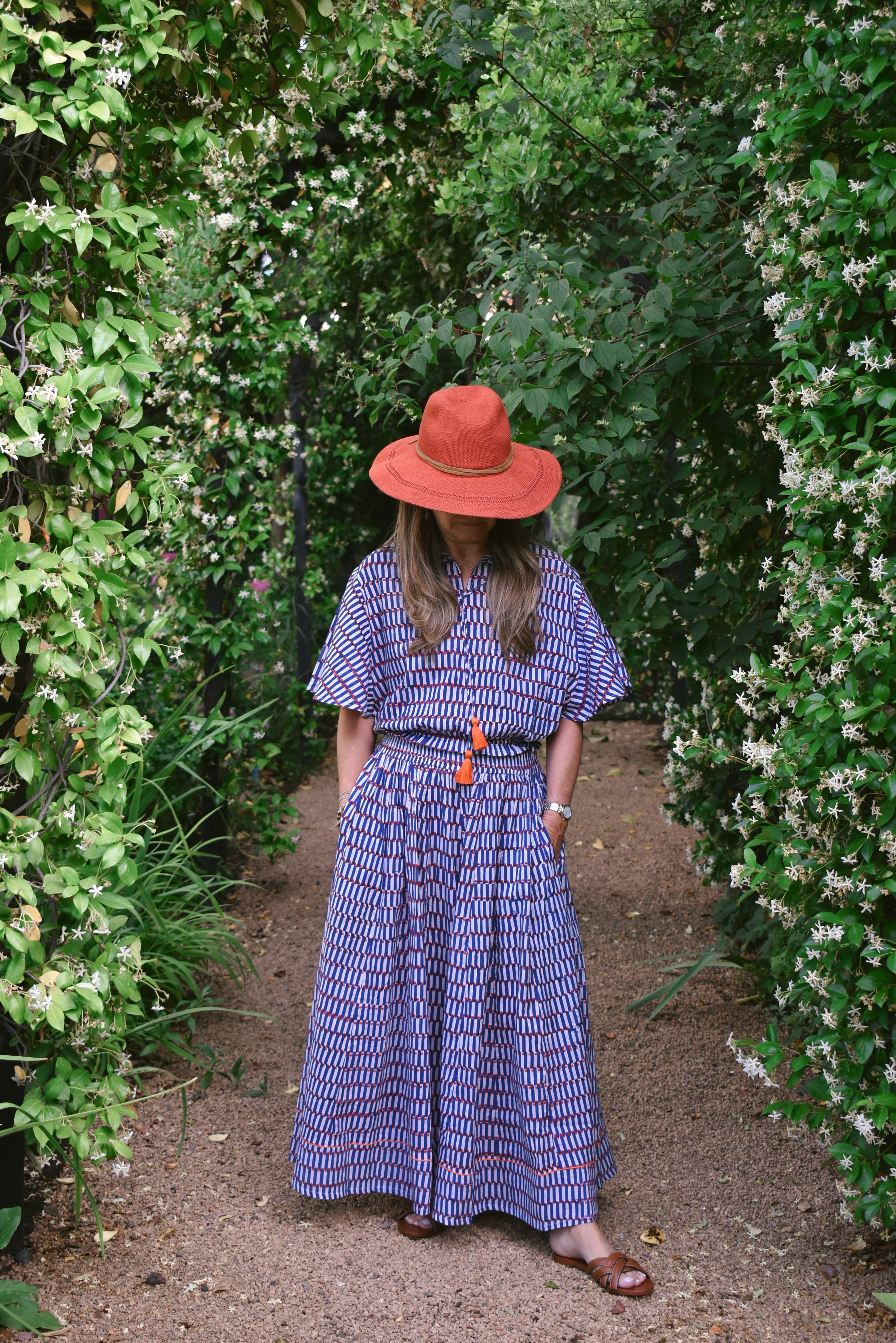 Conjunto Cassis Blanco/rayas azules